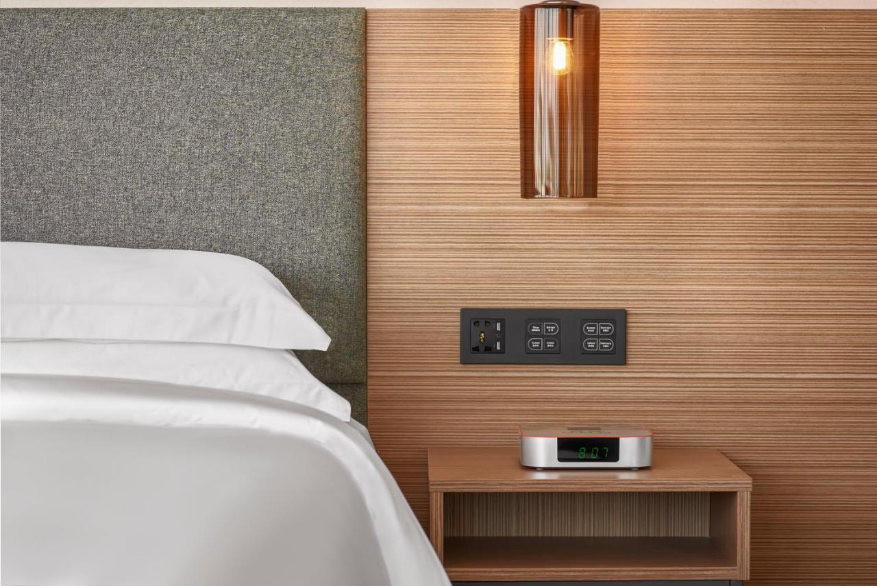 Aurea Central Hotel Phnom Penh Zewnętrze zdjęcie
